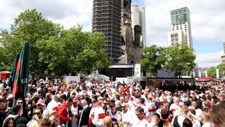 Am Breitscheidplatz - Stuttgart-Party in Berlin