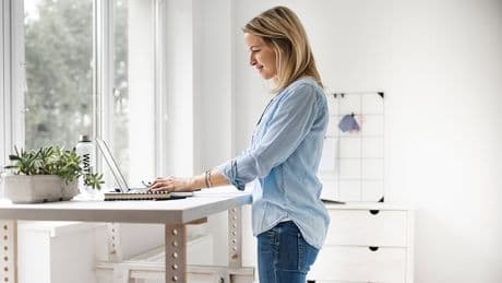 The hidden cause of back and hip pain hitting millions... so do YOU have dead butt syndrome? Take this 30 second test to find out