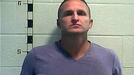 Ex-police officer gets 3-year prison sentence over Breonna Taylor death