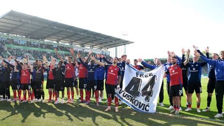 HSV-Titel nach 2:3 in Fürth futsch - Nur Selke kriegt einen Pokal