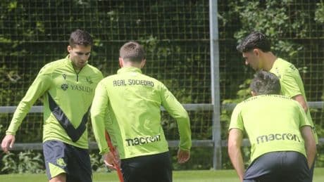 Zakharyan, de vuelta con un grupo que no recupera a Becker ni Aguerd