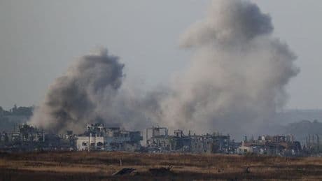 Al menos 30 muertos en un ataque israelí contra un puesto de recogida de ayuda humanitaria en Rafah
