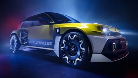 Malgré des acomptes de 50.000 euros à verser, les réservations pour "la Renault la plus chère de l'histoire" s'envolent