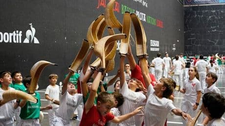 ¿Por qué hay pelotaris vascos que prefieren jugar con la selección de España en el mundial de cesta punta?