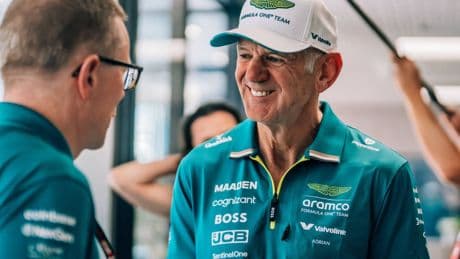 Cowell rebate a Newey: "No, no nos llevará dos años"