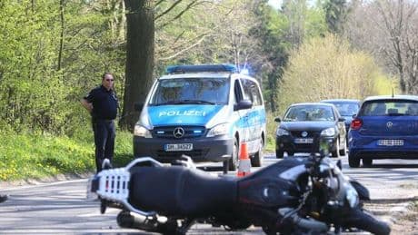 Verkehr: Versicherung: Biker-Unfälle teurer als bei Autofahrern
