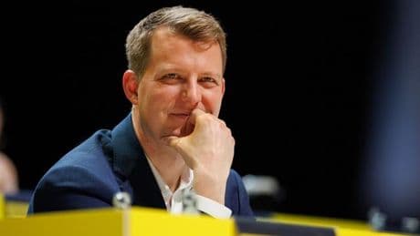 Personalien: Henning Höne bleibt FDP-Landtagsfraktionschef