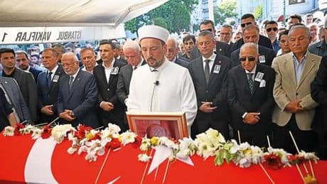Altan Öymen’i sevgiyle uğurladık