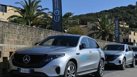«Solo auto elettriche entro il 2030» La svolta Mercedes è cominciata