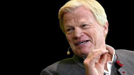 Frauen-EM: Oliver Kahn lobt "Weltklasse"-Parade von Ann-Katrin Berger