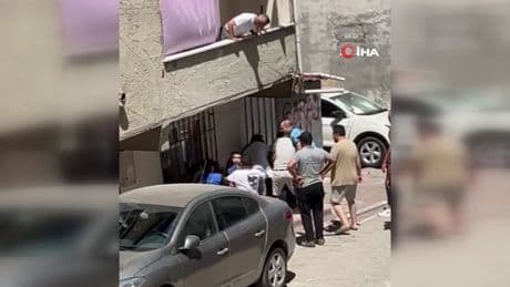 Esenyurt'ta ev sahibi ile kiracı arasında kavga