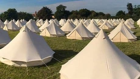 Zu lautes Gestöhne - Sex-Camp treibt Nachbarn in den Wahnsinn