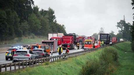 Autobahn 9: Vollsperrung wegen Lastwagenbrandes aufgehoben