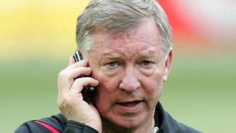 'Sir Alex Ferguson has me to thank for signing Man Utd icon - he fell off his chair'