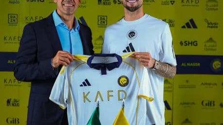 Al Nassr, Inigo Martinez'i renklerine bağladı