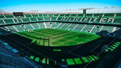La sorprendente medida del Elche en su estadio: ¡Prohíbe comer pipas!