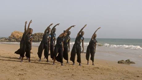 « Germaine Acogny. L’essence de la danse » : au Sénégal, l’âme de la danse mise à nu