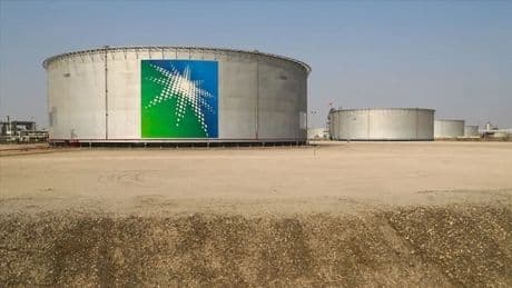 Aramco'nun net karı petrol fiyatları ile geriledi