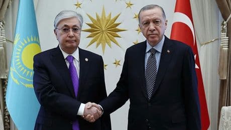 Cumhurbaşkanı Erdoğan, Kazakistan Cumhurbaşkanı Tokayev ile telefonda görüştü