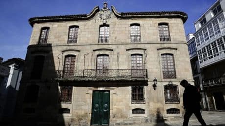 Los Franco abren la Casa Cornide de La Coruña, que presenta elementos medievales trasladados durante la dictadura