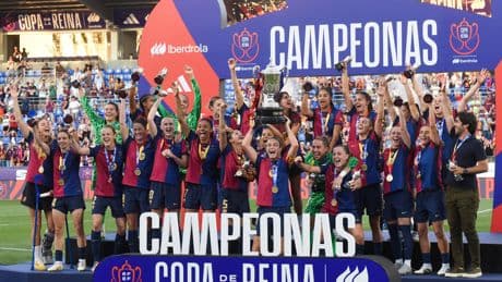 El Barça levanta la Copa de la Reina para culminar con el triplete otro año de dominio absoluto en España