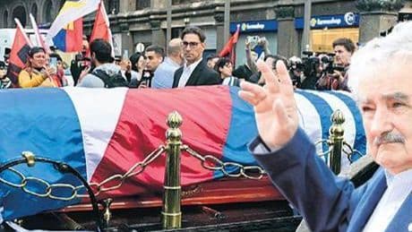 ‘Çulsuz’ lider veda etti