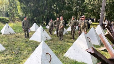 Lettlands Präsident dringt auf Stärkung der Ostgrenze gegen russische Angriffe