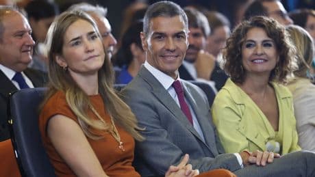 Sánchez ofrece un pacto climático que incluye crear una Agencia Estatal de Emergencias y mantener plantillas de bomberos todo el año
