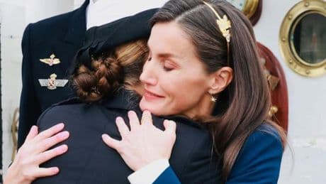 Letizia recorre más de 8.000 kilómetros para ver a Leonor: la esperada visita a su hija tras cuatro meses separadas