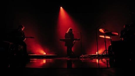 Beach House supera su primera prueba en Razzmatazz
