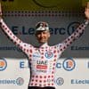 Wellens neemt bollentrui over van ploegmaat Pogacar, Milan in het groen