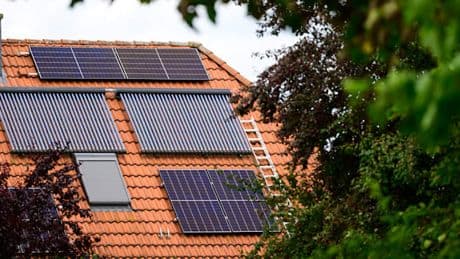 „Die Leute sollen sich gerne Solar aufs Dach bauen, aber bitte ungefördert“