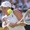 Wimbledon 2025 : en 57 minutes, Iga Swiatek humilie Amanda Anisimova 6-0, 6-0 et remporte son premier Grand Chelem britannique