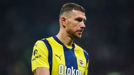 Adı Hajduk Split ile anılıyordu: Fenerbahçe'den Dzeko kararı!