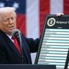 États-Unis : la justice bloque les droits de douane de Trump annoncés « le jour de la libération »