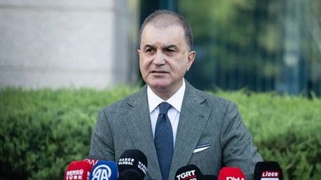 SON DAKİKA | AK Parti Sözcüsü Ömer Çelik'ten Özgür Özel'e tepki: Siyasi adaptan ve ahlaki tutumdan yoksundur!