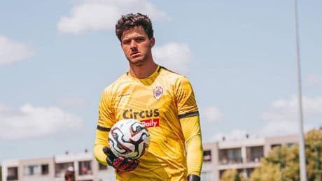 Manchester United, Senne Lammens için temasa geçti