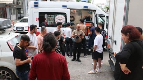 'Korku evi'nde yangın faciası: 3 genci mahalleli kurtardı