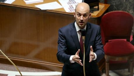 Israël-Iran: le ministre des Affaires étrangères accuse une députée LFI de «se faire l’avocate du régime iranien»