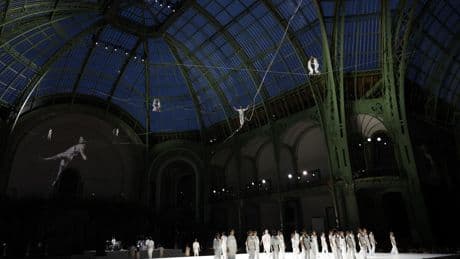 Au Grand Palais, une réouverture éclectique mais un peu trop gonflée