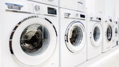 États-Unis : pourquoi les réfrigérateurs et les lave-linge sont-ils désormais touchés par les droits de douane ?