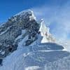 Un secrétaire d’État britannique grimpe l’Everest en quelques jours grâce à un produit dopant