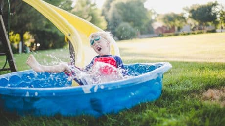UK Gardeners Warned: Don’t Leave These Items On Your Lawn In A Heatwave