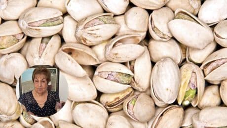 El truco de abuela con cáscaras de pistacho que salvarán tus plantas este verano: “Las raíces respiran mucho mejor”