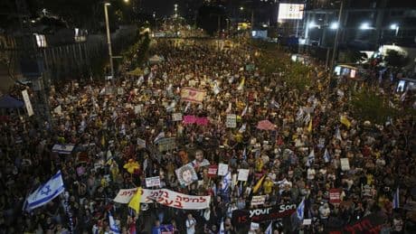 Liveblog Nahost: Demonstranten in Israel fordern Ende des Gaza-Kriegs