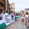 Activisten protesteren aan Tomorrowland na ophef over Israëlische dj Skazi: “Criminelen horen niet thuis op een festival”