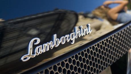 Ces pays où la police roule en Lamborghini (et vous connaissez bien le dernier)