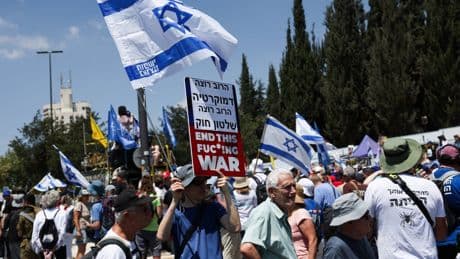 Gaza latest: Netanyahu to push for ‘full conquest’ as 600 Israeli ex-officials urge Trump to help end war