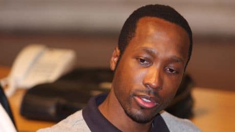 Rudy Guede rinviato a giudizio per violenza sessuale. Amanda Knox: «Un assassino dimenticato»