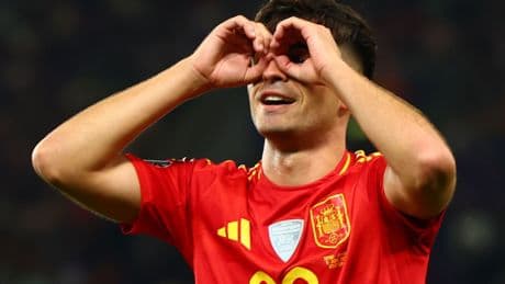 El cambio táctico de Luis de la Fuente para que la Selección Española vea la luz con Pedri
